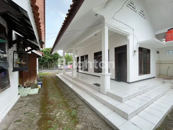 image RUMAH TOKO 0 JALAN RAYA BADANG NGORO JOMBANG JAWA TIMUR (4)