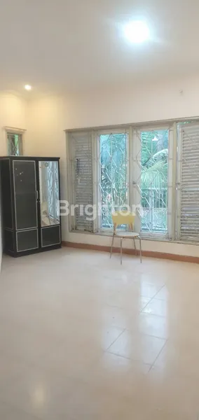 image  RUMAH RUNGKUT MAPAN TENGAH DEKAT MERR, DEKAT MEDOKAN (4)