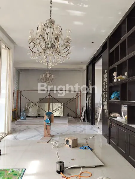 image RUMAH LAGUNA CLUSTER PALM BEACH PAKUWON CITY MEWAH BARU RENOVASI  (7)