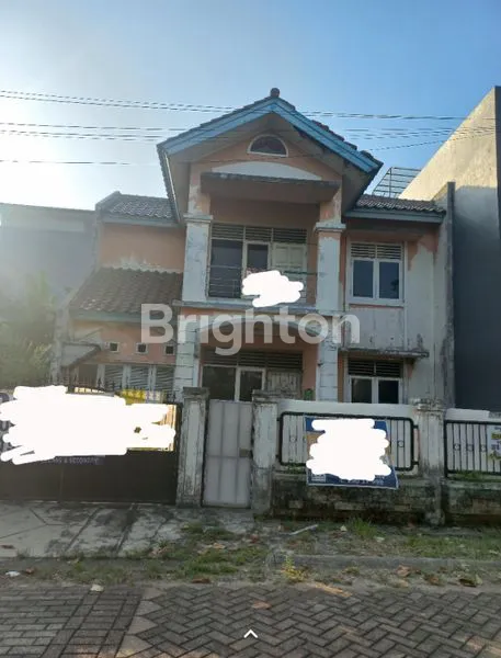 image RUMAH METLAND HITUNG TANAH LOKASI STRATEGIS AMAN NYAMAN JAKARTA BARAT (1)