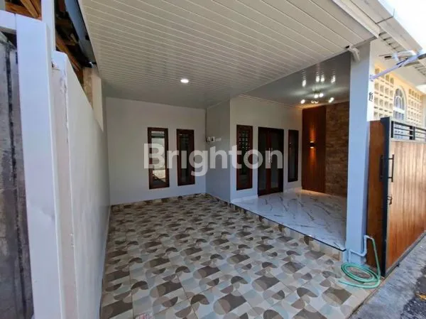 image RUMAH CANTIK 2 LANTAI SEMI FURNISHED  (2)
