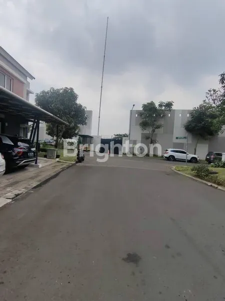 image JUAL CEPAT, RUMAH BARU, FULLY FURNISHED, SUMMARECON SERPONG (8)