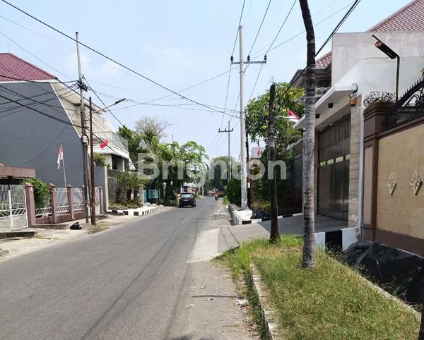 image RUMAH LAMA DI 0 JALAN KINIBALU, HALAMAN LUAS, ROW JALAN 4 MOBIL (6)