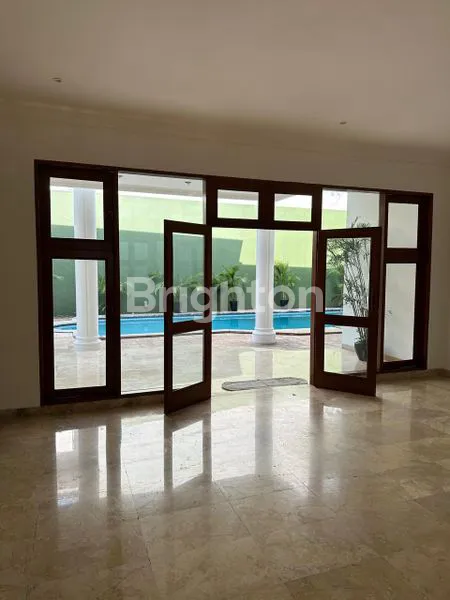 image RUMAH BAGUS MEWAH PERMATA HIJAU  (4)