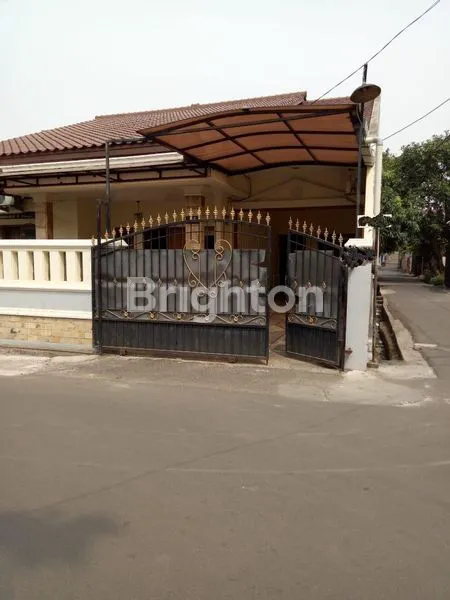 image RUMAH SIAP HUNI DI PETUKANGAN UTARA (1)