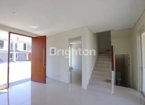 image RUMAH HOOK MEWAH 2 LANTAI NORTHWEST PARK CITRALAND, SEMI-FURNISHED (4)