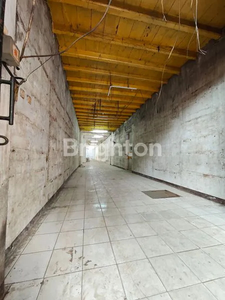 image RUKO LEGENDARIS DAN STRATEGIS DI JEMBATAN 5 (3)