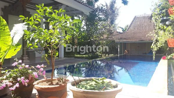 image VILLA MEWAH 4BR FULLY FURNISHED DI SANUR, VIEW TAMAN TROPIS 11 ARE (6)