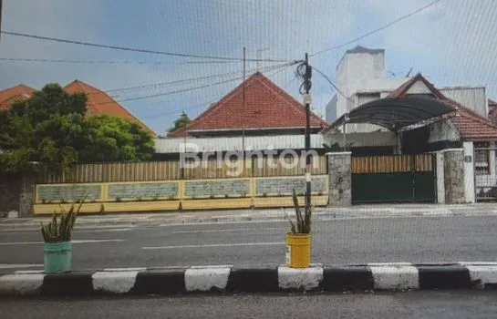 RUMAH SIAP HUNI & STRATEGIS, LEBAR 15M, KT 5, BENGAWAN,SURABAYA