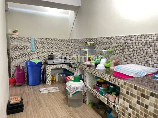 image RUMAH FULL FURNISHED ADA KOLAM RENANG DI KOMPLEK WIKA (5)