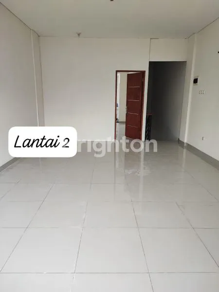 image RUKO LUAS 3 LANTAI DI ICON BUSINESS PARK BSD (6)