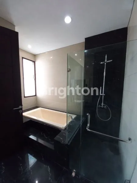 image DIJUAL  RUMAH MEWAH - KEBAYORAN BARU RADIO DALAM JAKARTA SELATAN (8)