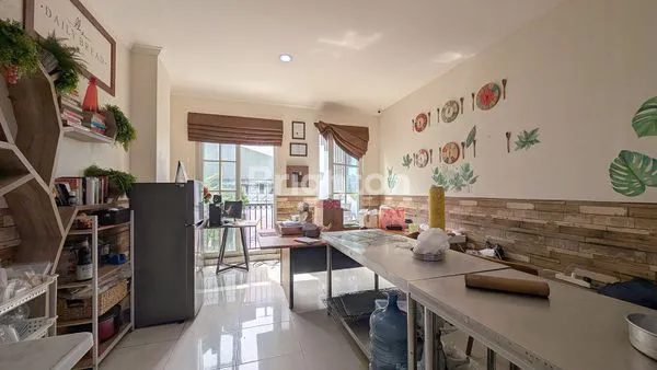 image RUKO KEMAYORAN ROW 2 MOBIL LEBAR 3.5LT LT120M² LB225M² HGB JAKARTA PUSAT (6)