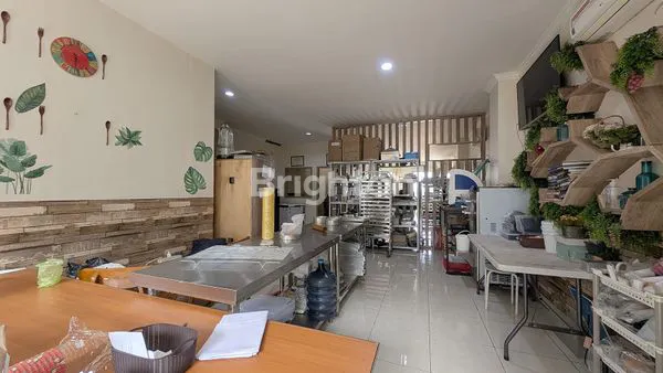 image RUKO KEMAYORAN ROW 2 MOBIL LEBAR 3.5LT LT120M² LB225M² HGB JAKARTA PUSAT (5)