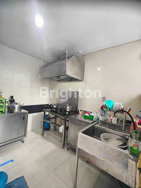 image RUMAH SIAP HUNI DENGAN KONSEP OPEN SPACE RAYA GADING PANTAI SURABAYA TIMUR (6)