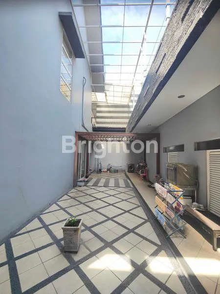 image RUMAH SIAP HUNI DENGAN KONSEP OPEN SPACE RAYA GADING PANTAI SURABAYA TIMUR (7)