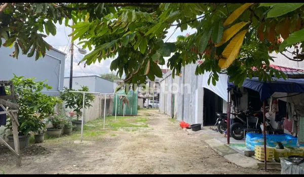 image RUKO DENGAN TANAH LUAS DI TENGAH KOTA PEKANBARU DAHLIA (3)