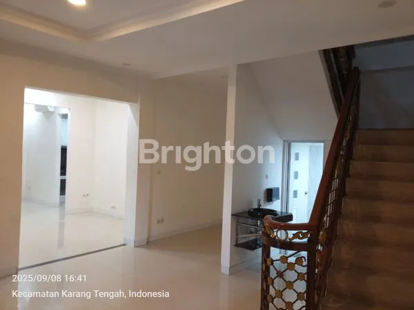 image DI JUAL RUMAH 2 LANTAI , EX-KANTOR DI PRATAMA RESIDENCE VIEW PINGGIR JALAN, KARANG TENGAH, TANGERANG (2)