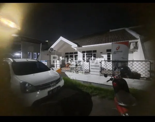 image RUMAH MEWAH 4KT LEBAR 12M DI NGINDEN INTAN SURABAYA TIMUR (1)
