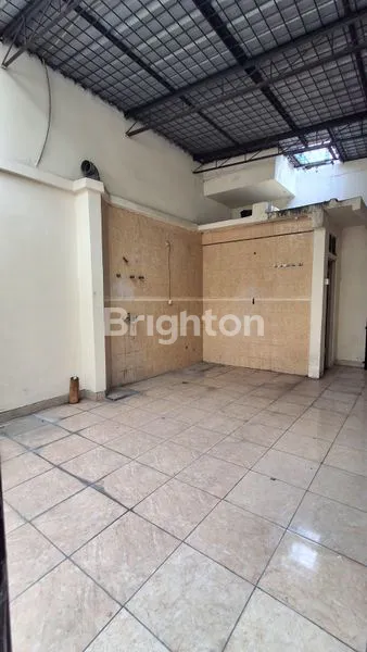 image RUMAH LEBAR 8 PERMATA BUANA DEKAT PURI INDAH JAKARTA BARAT (7)