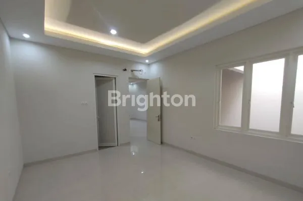 image RUMAH GAYUNG KEBONSARI DEKAT TOL SURABAYA-MALANG (8)