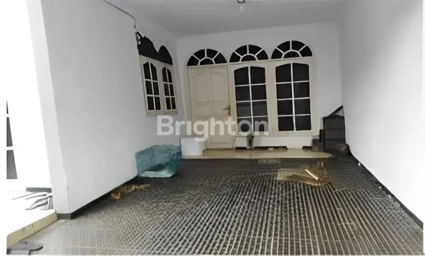 image RUMAH 2 LT PINUS ELOK TAMAN PULO INDAH PENGGILINGAN CAKUNG JAKARTA TIMUR STRATEGIS BEBAS BANJIR (3)