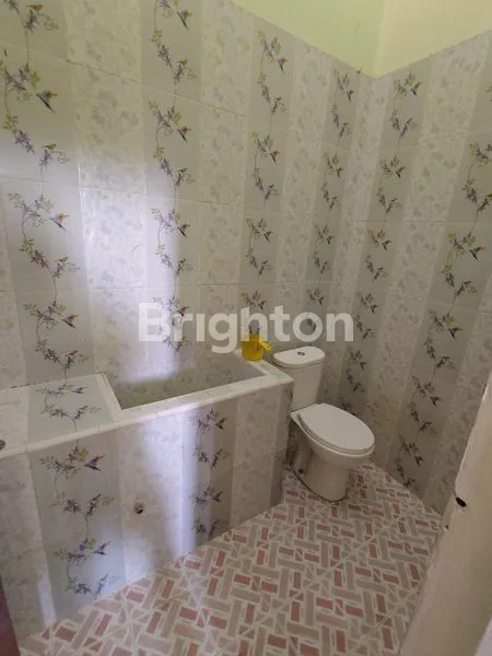 image RUMAH NGAGEL MULYO SIAP HUNI TENGAH KOTA (5)