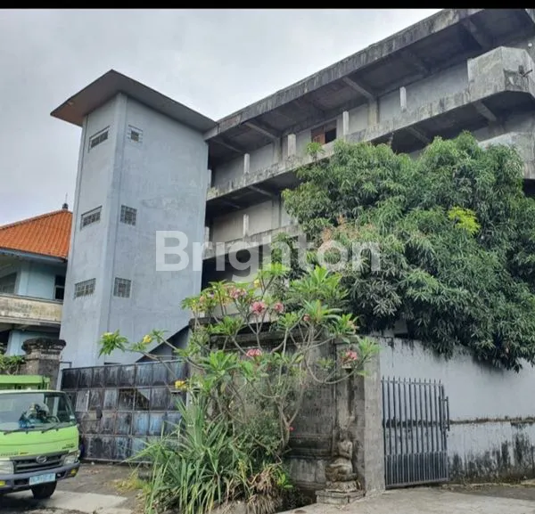 image GEDUNG 4 LANTAI 65% DISEWAKAN DENPASAR BALI (1)