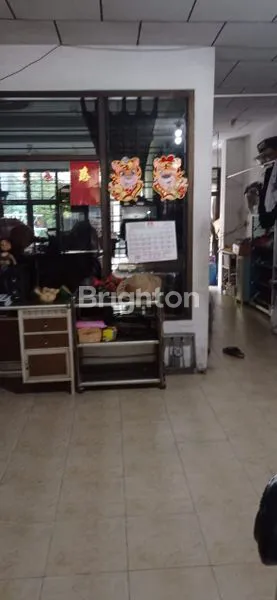 image RUKO 3,5 LANTAI DI NOL JALAN KALIANYAR SURABAYA (8)