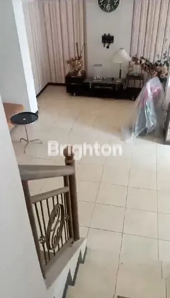 image LOKASI PERUMAHAN ONE GATE SYSTEM JALAN UTAMA RUMAH 2 LANTAI (3)