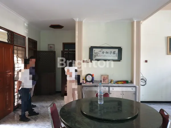 image HOOK !! BANGUNAN COCOK UNTUK TEMPAT USAHA LOKASI DARMO PERMAI TIMUR  (3)