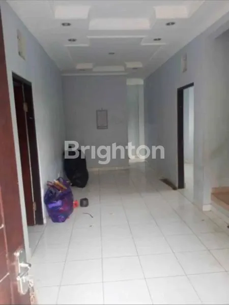 image RUMAH 2 LANTAI 4 KAMAR DENPASAR UTARA 15 MENIT KE LIVING WORLD (5)