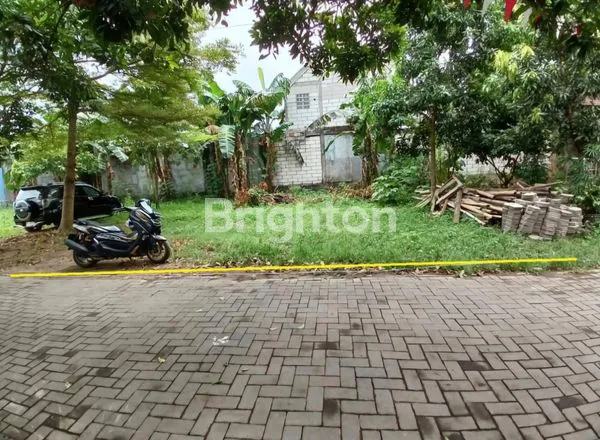 image TANAH STRATEGIS 196M² DEKAT JEC & RINGROAD, BANGUNTAPAN (1)