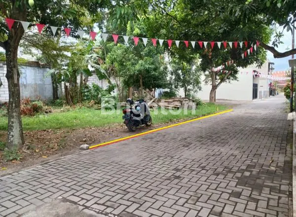 image TANAH STRATEGIS 196M² DEKAT JEC & RINGROAD, BANGUNTAPAN (5)