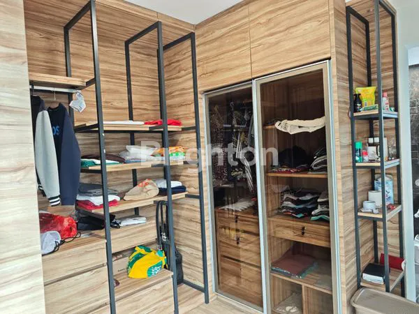 image RUMAH 2 LANTAI STRATEGIS DEKAT TOL PASTEUR, 300M² SIAP HUNI (5)