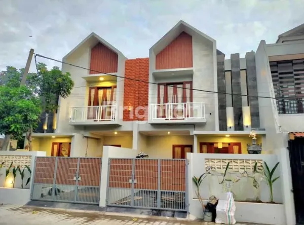 image RUMAH RESIDENCE BARU DI SIDAKARYA DENPASAR (1)