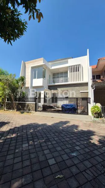 image RUMAH MEWAH 2 LANTAI DEKAT GALAXY MALL, REGENCY 21 SURABAYA (1)