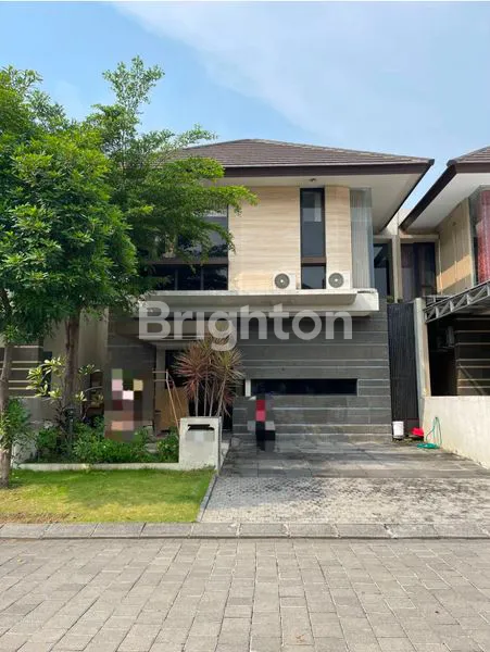 image RUMAH MEWAH 2 LANTAI ASTORIA PARK LOKASI STRATEGIS (1)