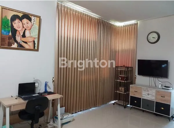 image RUMAH MEWAH 2 LANTAI ASTORIA PARK LOKASI STRATEGIS (2)