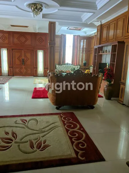 image RUMAH MEWAH 2 UNIT FULL FURNISH DI SAMARINDA ULU, 8KT+5KM (3)