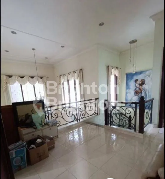 image MURAH , WISATA BUKIT MAS SIAP HUNI, JUAL CEPAT. RUMAH 2 LANTAI DEKAT CITRALAND, GREENLAKE, PAKUWON INDAH  (3)