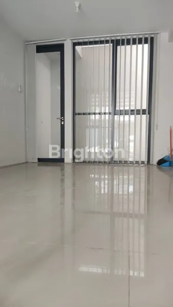 image RUMAH 2 LANTAI ROYAL RESIDENCE 1 SERENADE !! (8)