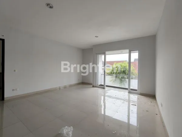image RUMAH CITRA GARDEN 2 EXT JAKARTA BARAT BRAND NEW SIAP HUNI (5)