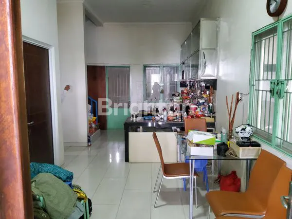image DIJUAL RUMAH BAGUS 2 TINGKAT ADA KAMAR KOST DI DAERAH PEDONGKELAN DEKAT SEKOLAH SERAPHINE BAKTI UTAMA (8)