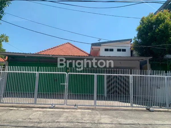 image RUMAH USAHA STRATEGIS DI NOL JALAN RAYA NGAGEL DEKAT TENGAH KOTA GUBENG PUCANG KERTAJAYA (6)