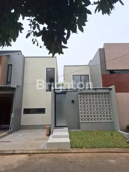 image DIJUAL RUMAH BARU 2 LANTAI DI CLUSTER GREEN PARK, SERPONG GARDEN – CISAUK TANGERANG (1)