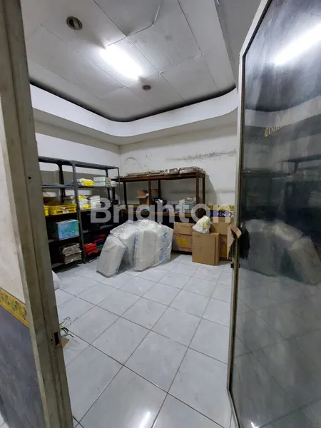 image RUMAH USAHA HITUNG TANAH NOL JALAN RAYA SIMO JAWAR SURABAYA (5)
