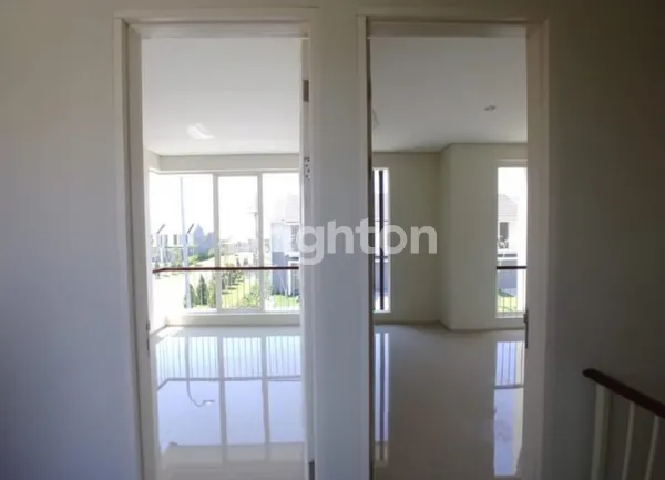 image RUMAH NORTHWEST PARK SURABAYA (3)