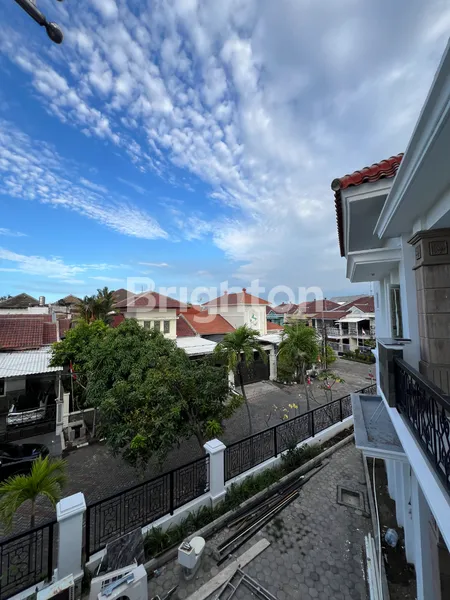 image RUMAH BARU FULL RENOVASI MULYOSARI SUTOREJO SURABAYA SEMI FURNISH (6)