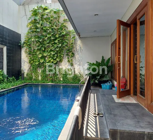 RUMAH MEWAH PONDOK INDAH , JAKARTA SELATAN